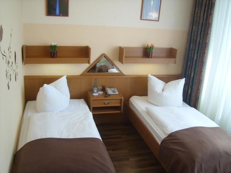 Hotel Columbia Berlin Phòng bức ảnh